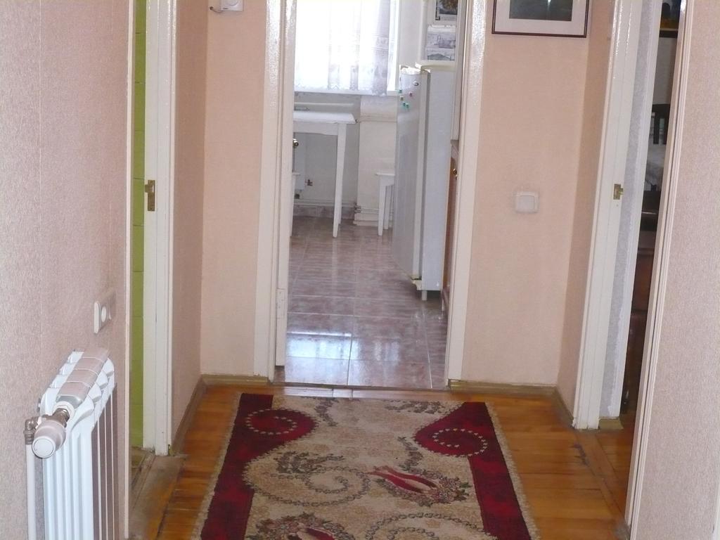 Apartment On Tumanyan Yerevan Room photo